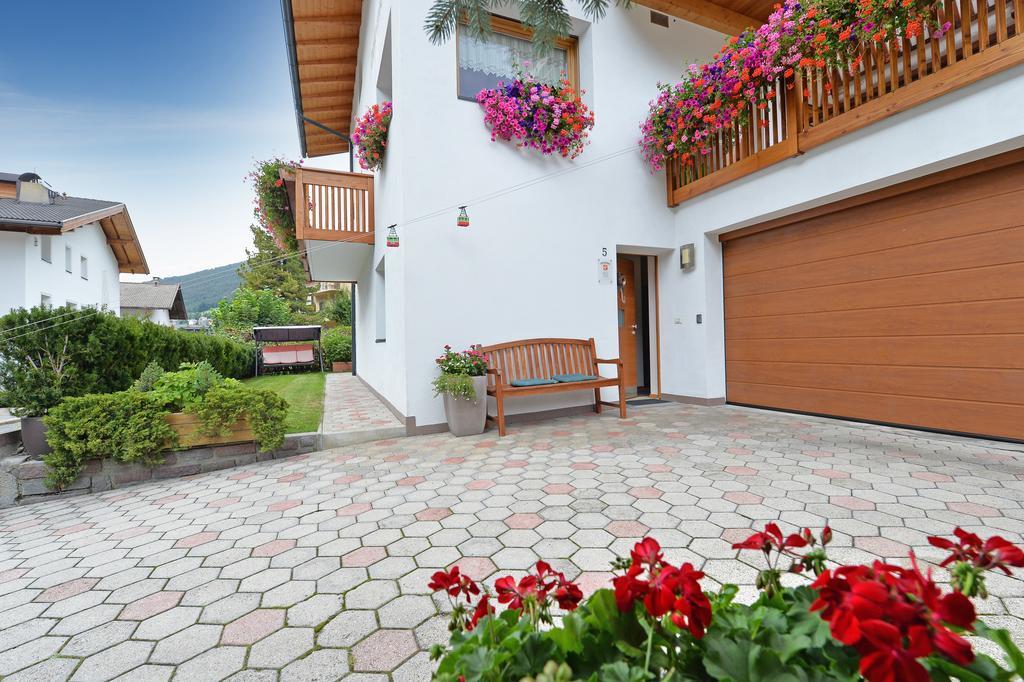 אורטיסיי Apartments Dolomie מראה חיצוני תמונה